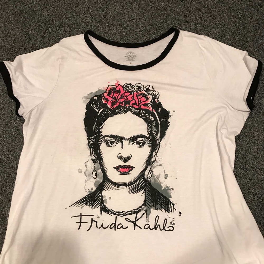 Plus size Frida Kahlo t-shirt